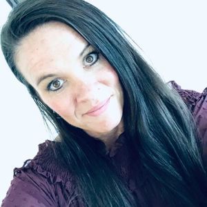 Meet your Posher, Michele